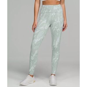 NWT Swift Speed High Rise Tight